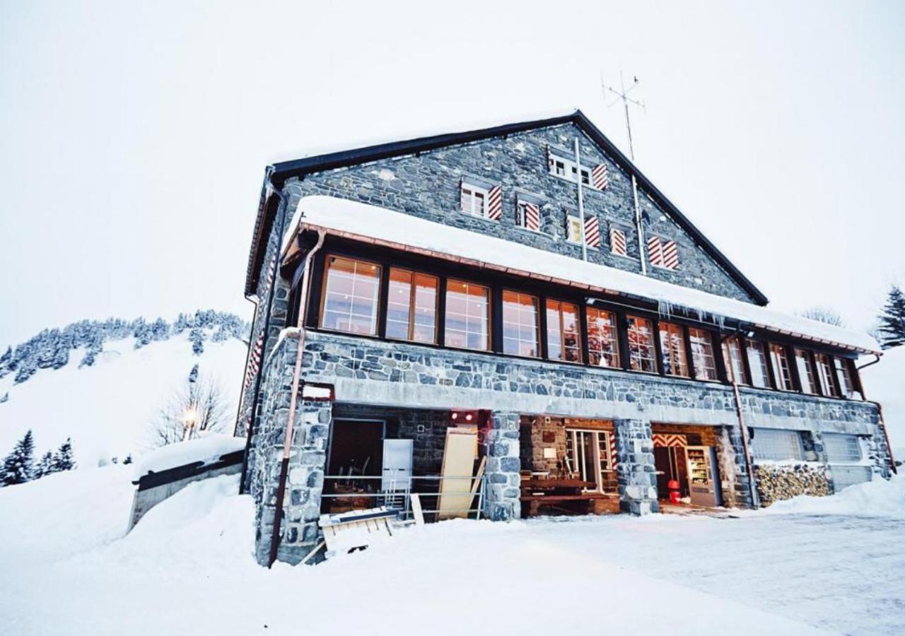 Maison De Montagne De Bretaye Acces Par Le Train Arret Bouquetin Villars-sur-Ollon Exterior foto